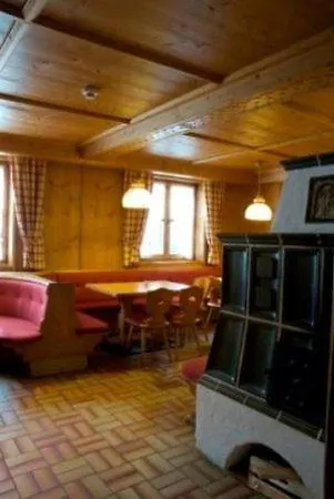 Hoch Tirol Hotel