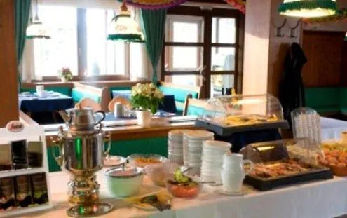 Hoch Tirol Szálloda Fieberbrunn