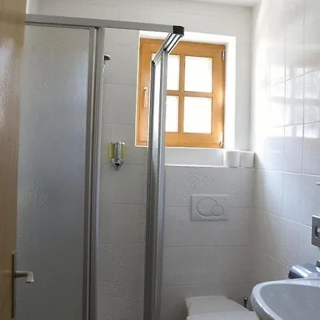 Hoch Tirol Hotell